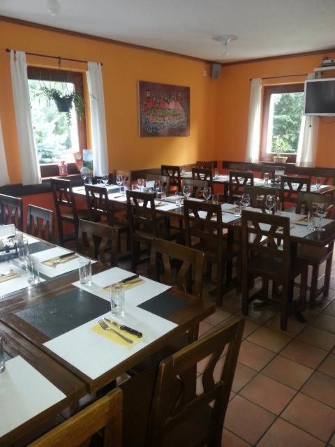 Ristorante Garni Lavizzara Hotel Sornico Exterior photo